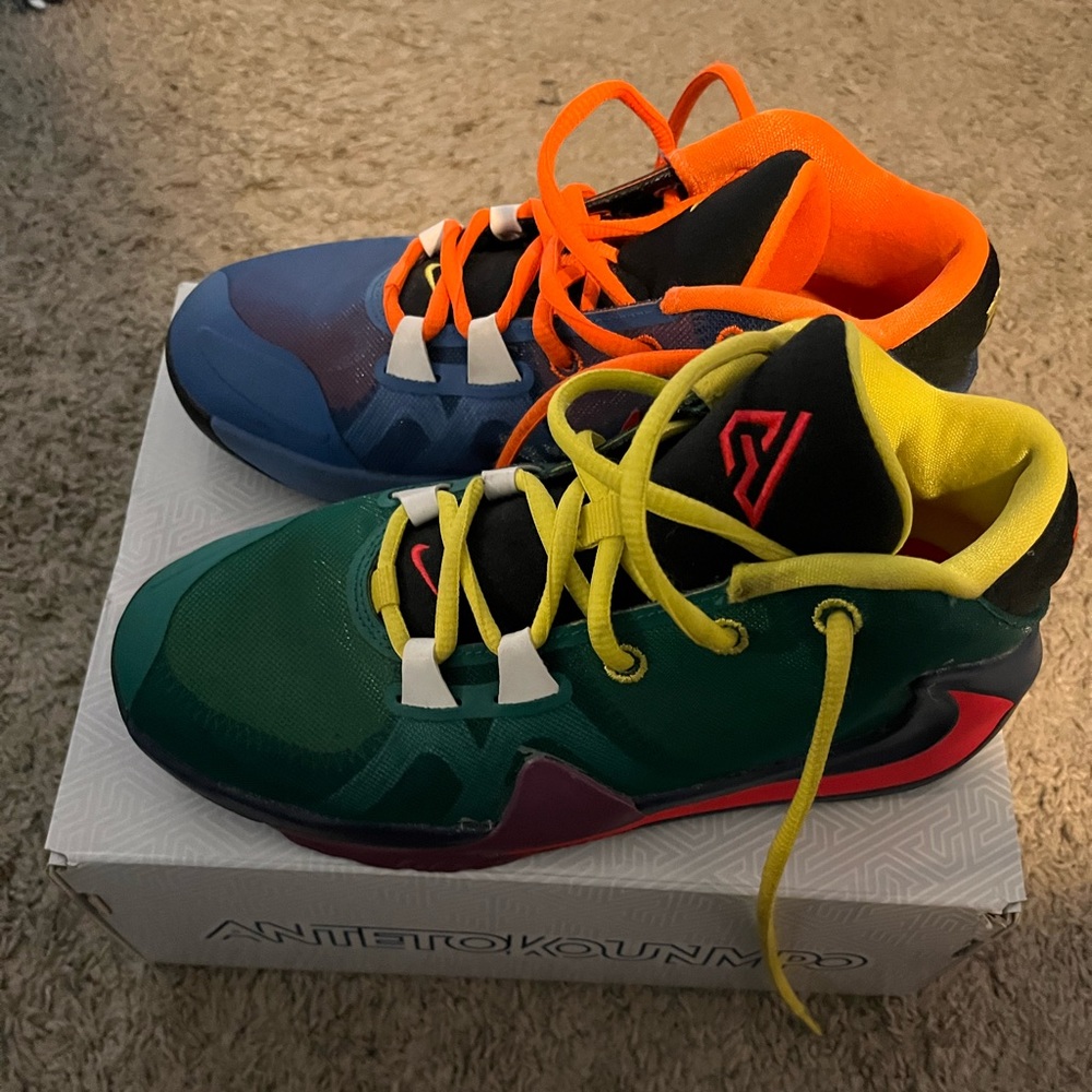 Kids shoes